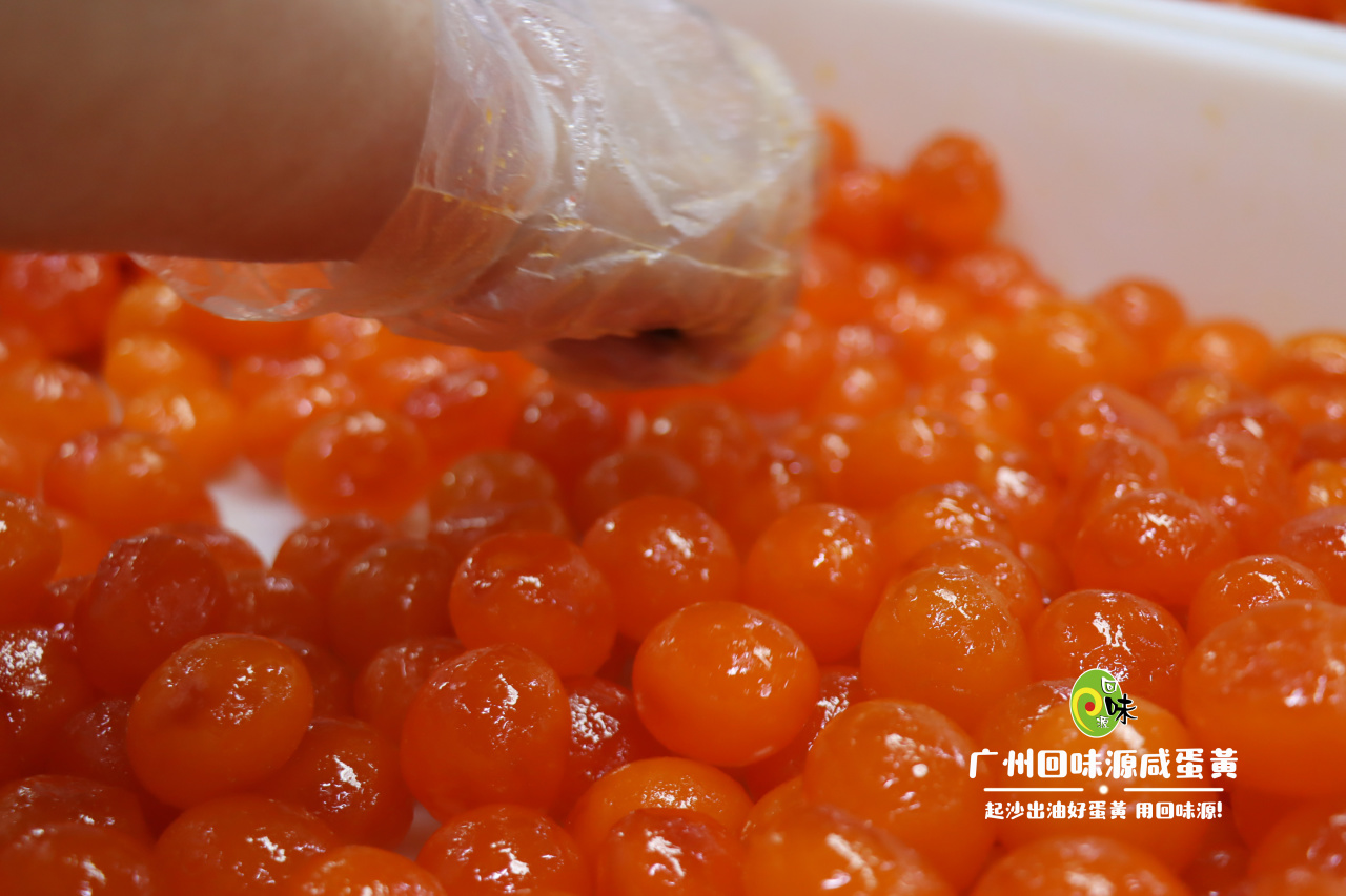 回味源高端定制咸蛋黃：一米的寬度十萬(wàn)米深度，好蛋黃就是回味源(圖4)